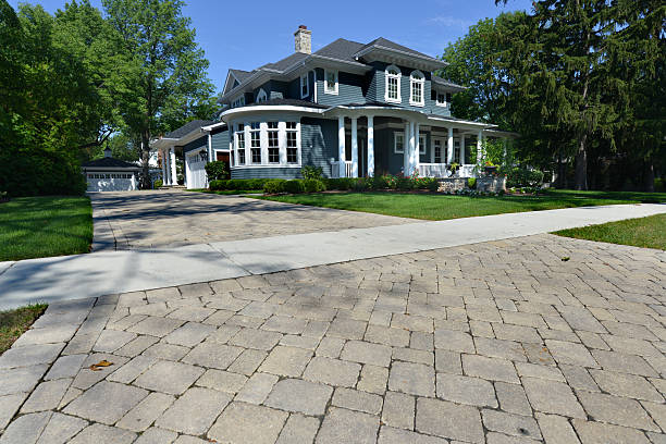 Best Interlocking driveway pavers in Alderson, WV